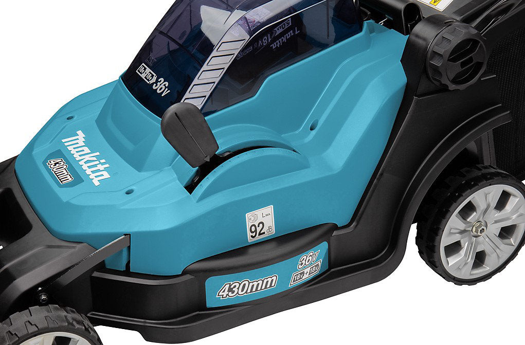 Makita DLM432 Twin 18v / 36v LXT Cordless 43cm Lawn Mower Soft Start 2 x 5AH - view 4