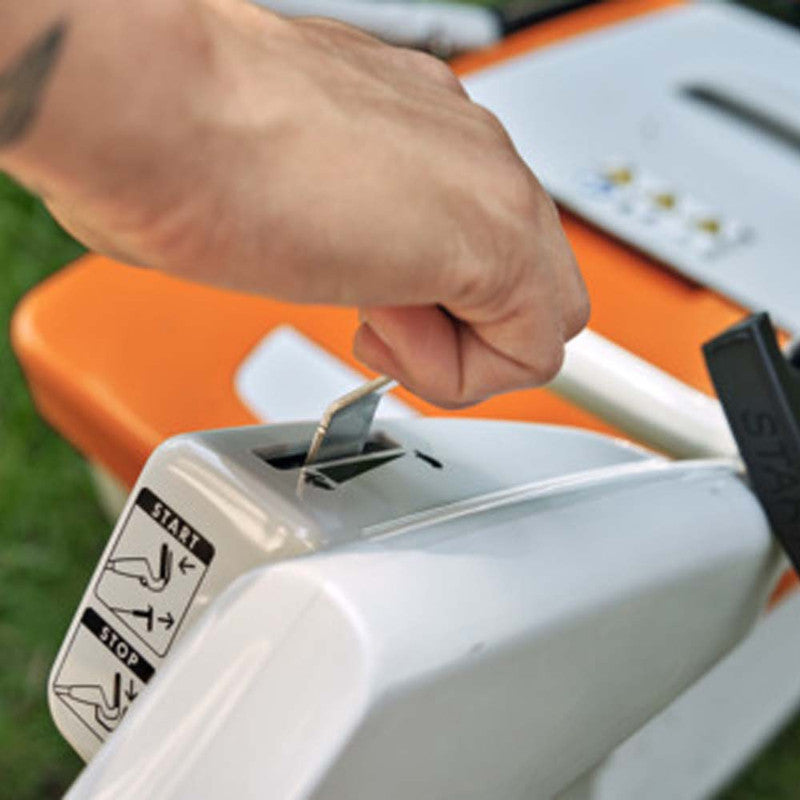 STIHL RM 655 V Petrol 53cm Lawn Mower - view 8