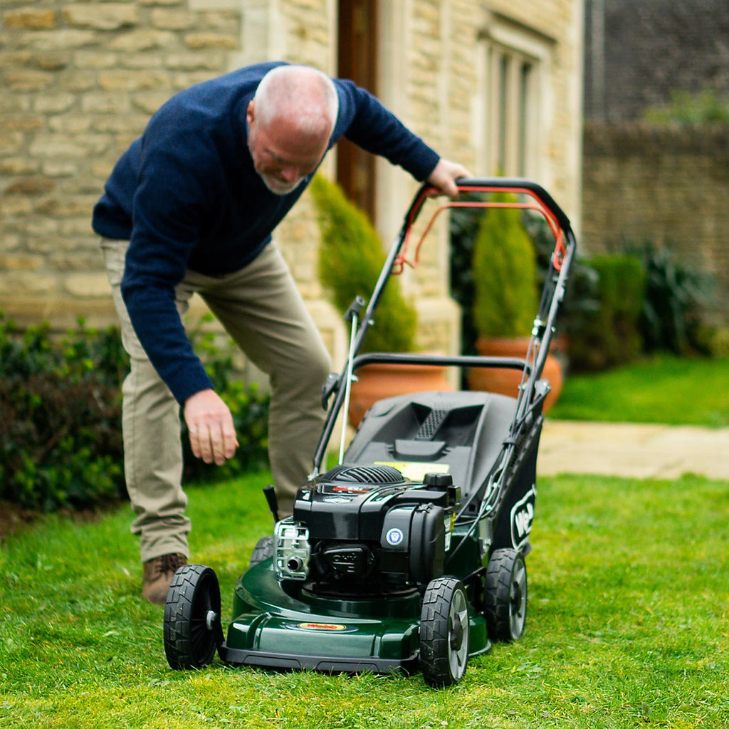 Webb Supreme WER21ALSP 53cm (21″) Petrol Self Aluminium Deck Propelled Rotary Lawnmower - view 2