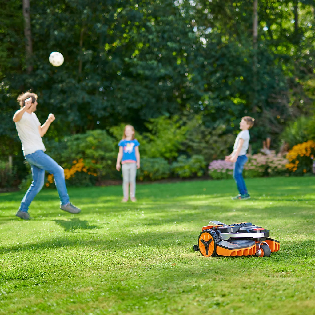WORX Landroid Vision S250 250m² Robotic Lawnmower WR202E - view 5