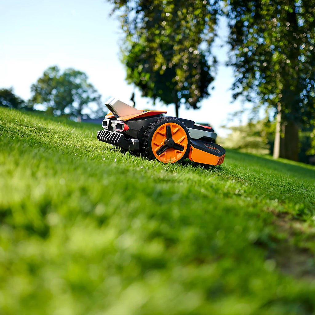 WORX Landroid Vision S250 250m² Robotic Lawnmower WR202E - view 6